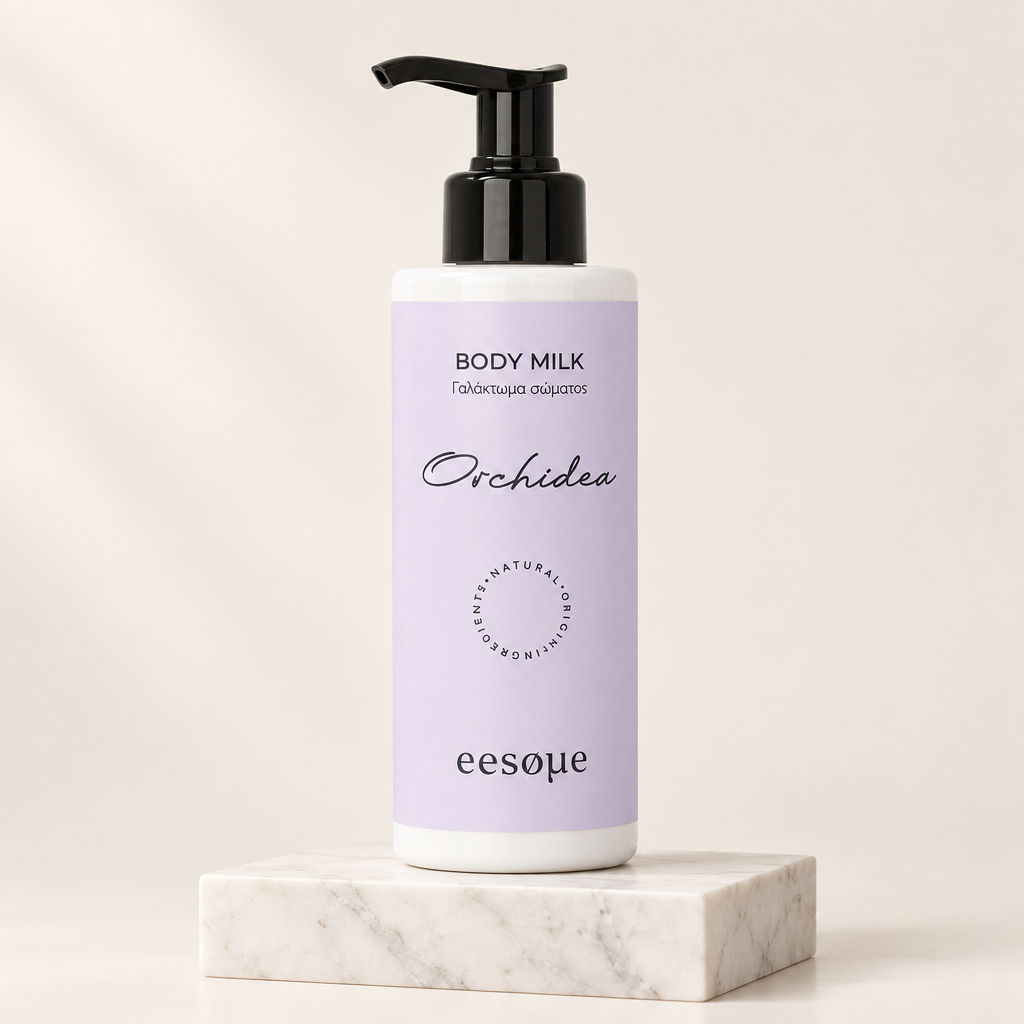 Eesome Orchidea σε κοντινό πλάνο πάνω σε κομμάτι λευκού μαρμάρου