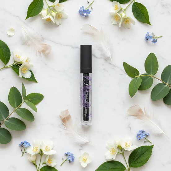Flat lay Lash Brow
