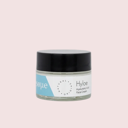 Hyloe Pale Green Background