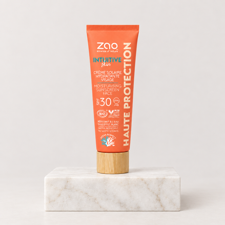 ZAO SPF 30 σε απλό μαρμάρινο βάθρο